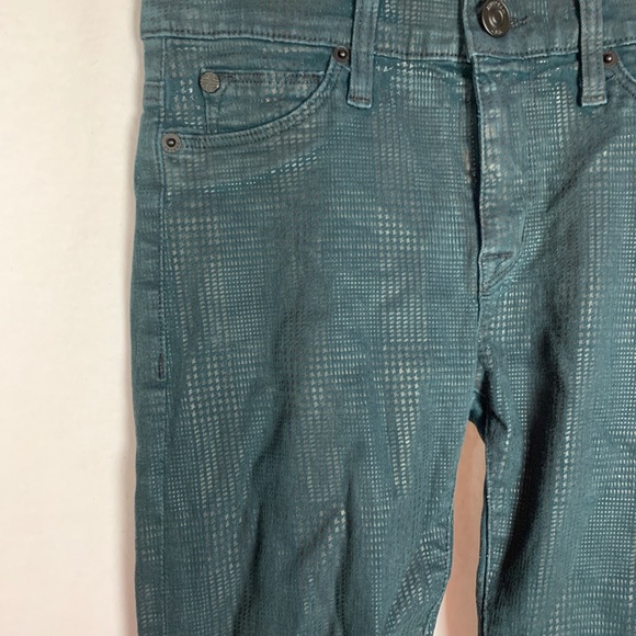 Hudson snake skin like jeans - Picture 2 of 7